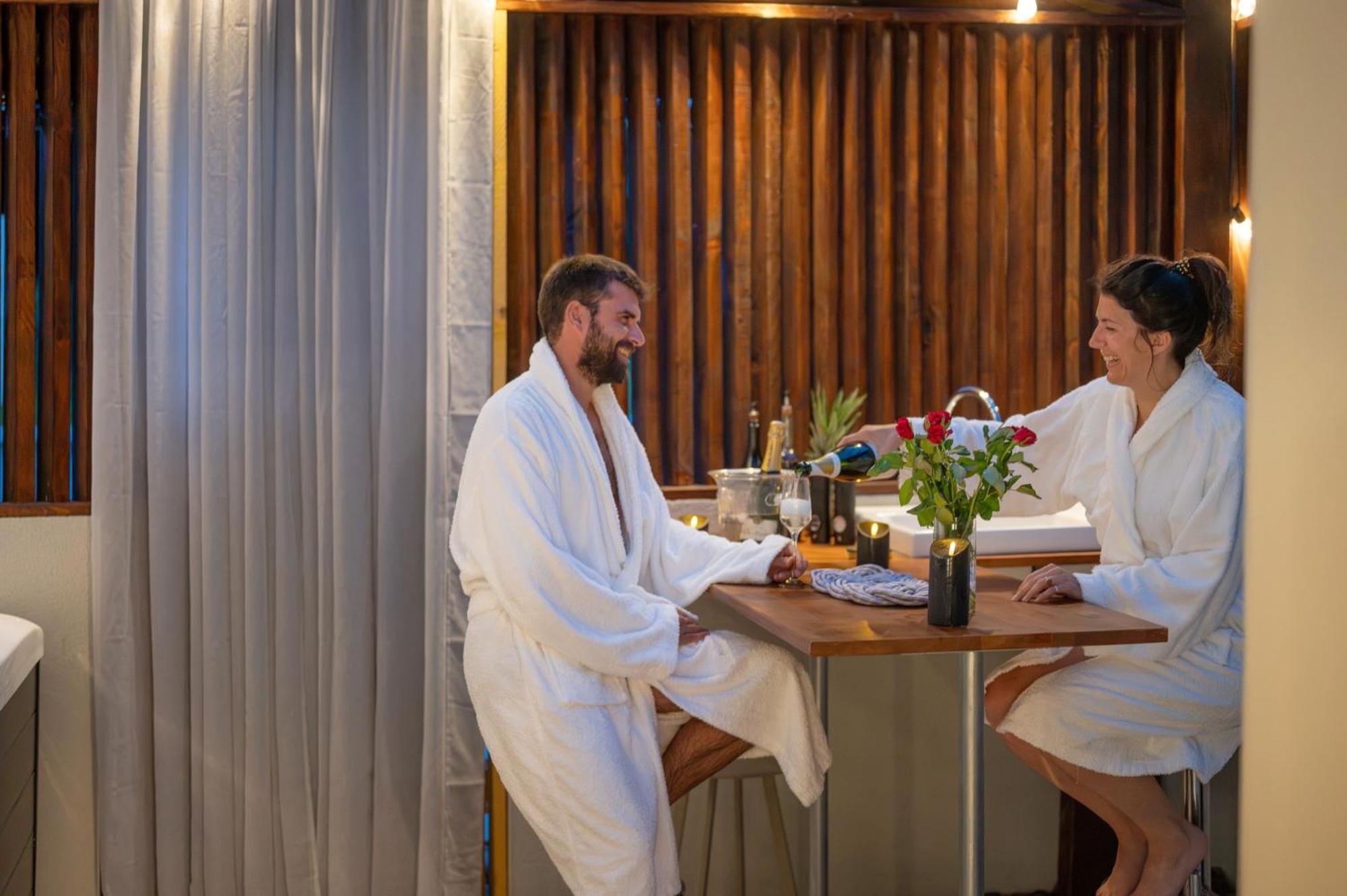 Yanna Lodge, Gite Classe 4 Etoiles Avec Spa Couvert Entierement Arrest Экстерьер фото